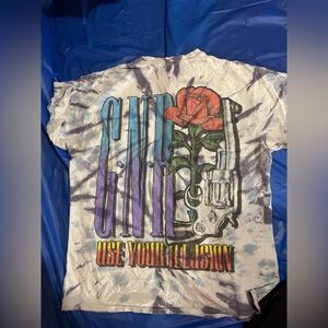 Bravado Tie-Dye T-Shirt with Graphic Design Guns N Roses Illusion Tour 1991